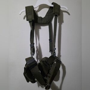 Vtg Army Suspenders Individual Equipment Belt, Olive /Camo NSN 8465-577-4923